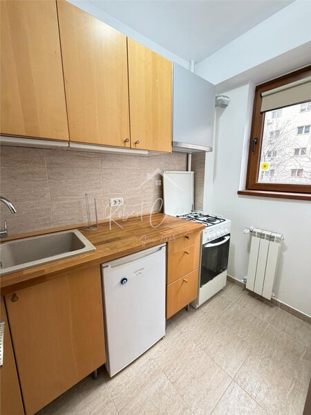 Elev Stefan Stefanescu, 0% comision, pentru chirias,